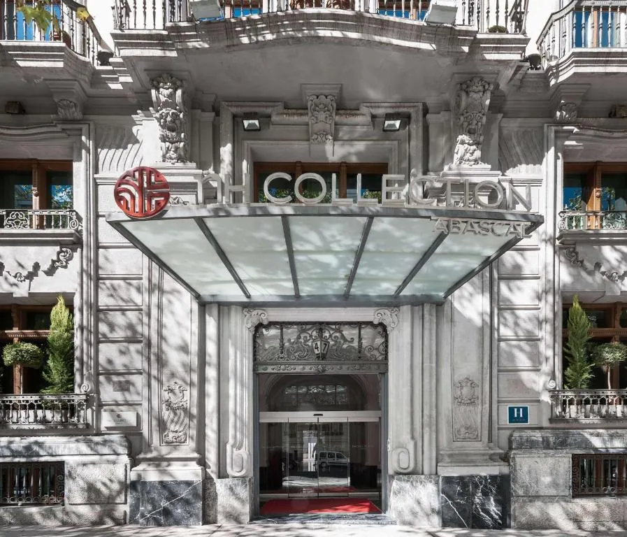 Fachada de NH Collection Madrid Abascal